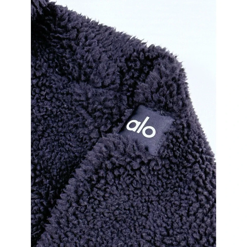 Alo Foxy Teddy Plush Sherpa Jacket Womens Medium Black Hooded Sportswear Workout - Picture 8 of 13